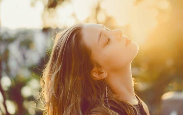 季節の変わり目の美肌対策！肌トラブルを救うアヤナスの実力を体験レポ！