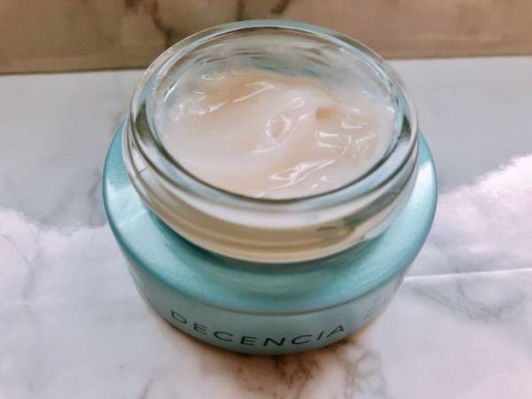 不調の原因は花粉!? 春のトラブル肌を救う話題の「お守りコスメ」って？