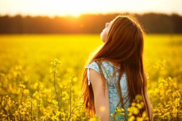 不調の原因は花粉!? 春のトラブル肌を救う話題の「お守りコスメ」って？