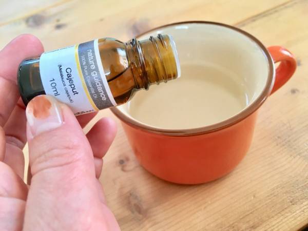 むずむず鼻も一瞬でラクに!? つら〜い花粉症を緩和するアロマオイルって？