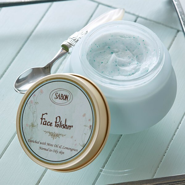 一石二鳥でお肌つるん♡毛穴ケアと保湿が同時にできる最強アイテム