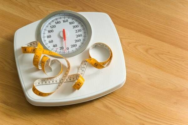 ダイエットの秘訣は寝る前の◯◯！効率的に痩せ体質をつくる方法とは？