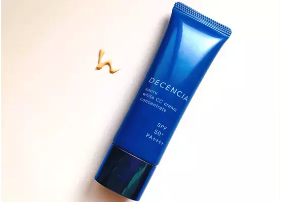 もうシミ・くすみに悩まない！透明感のある白肌を手に入れる最強美白コスメ