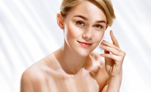 メイク前の保湿ケアで夏でもヨレ知らずに♡優秀アイテム3選