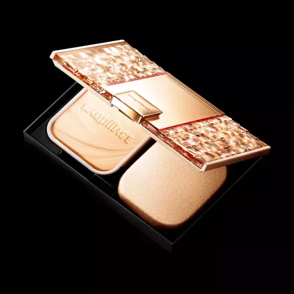 30代が使うべきファンデーションとは？オトナ女子必見のポイント解説