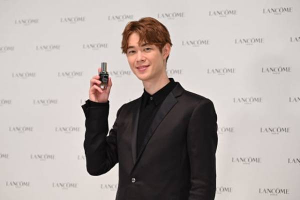 宮沢氷魚さんも体験！美肌へと導くランコムのオンラインサロン開催中