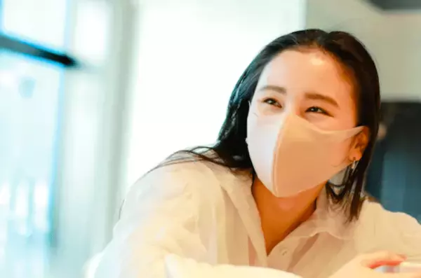 夏の日差しを徹底カット！腕や首回りをガードする新作UV対策アイテム