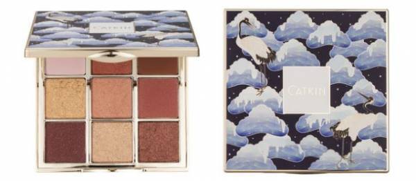 秋の目元を艶やかに彩る！2021新作アイシャドウで洗練モードなアイメイクを