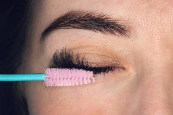 元アイリストが解説！目的別おすすめまつげエクステの種類と長持ちさせる方法