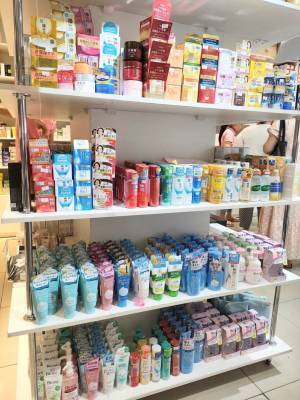 プチプラでも高級品!?  海外で人気の日本コスメ販売事情をレポート！