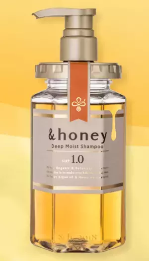 髪がパサパサだと老け見えの原因に！「夏枯れ髪」ケアにおすすめアイテム5選