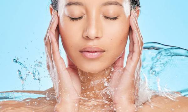 そのスキンケア情報は古いかも!? 「次世代スキンケアアイテム4選」最新アイテムで毎日のケアをアップデート♡