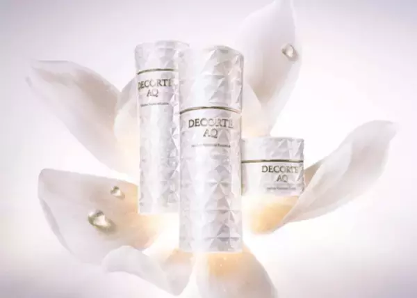 【2023年秋】新作化粧水おすすめ5選を紹介！乾燥しやすい季節でもイキイキした肌に