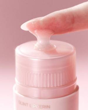 春の新色も！うる艶リップになれる【プチプラリッププランパー】