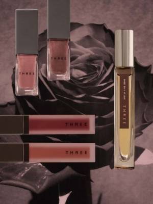 【2024年バレンタインコスメ特集】華やかな赤やハートモチーフに注目！