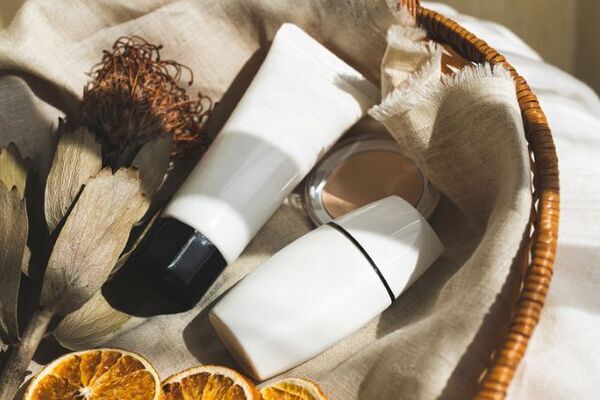 敏感肌のUVケアにおすすめ！低刺激の日焼け止め・UV下地3選