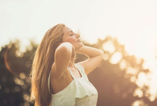 べたつく肌をリフレッシュ！全身さらさら肌に導くボディシート