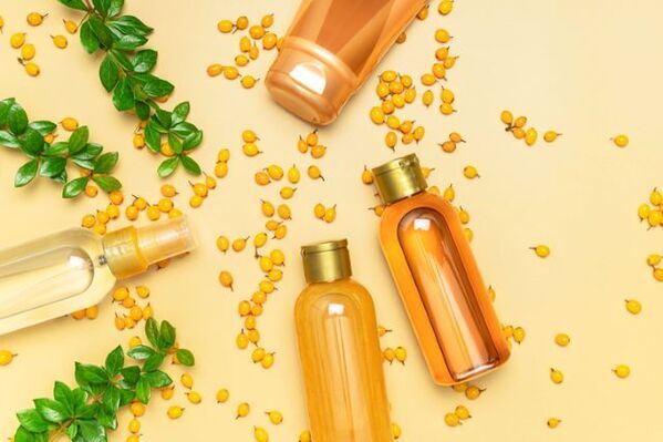 《金木犀の香りの限定ヘアケア》甘く懐かしい香りに包まれながらサラツヤ髪へ