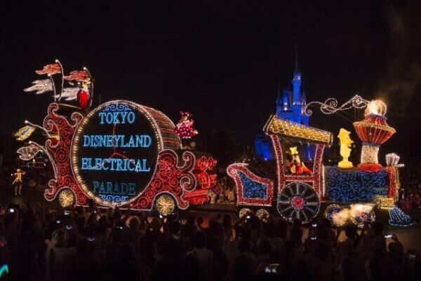 東京ディズニーランド 夜のパレード「エレクトリカルパレード・ドリームライツ」がリニューアル