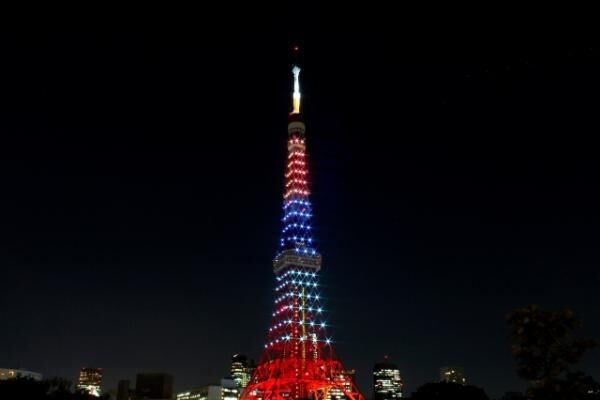 東京タワーでパラリンピック特別ライトアップ実施！緑・青・赤で日本代表選手団を応援！