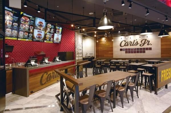 自由が丘に「カールスジュニア」3号店オープン！日本未発売メニューを食べに行こう