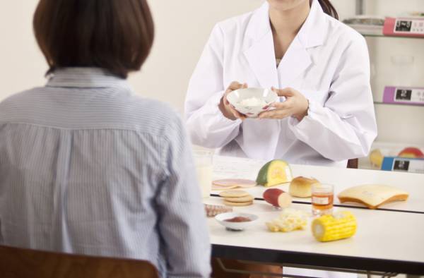 糖質制限ダイエットは危険？管理栄養士が詳しく解説