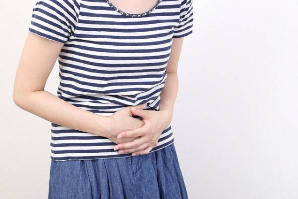 イライラや頭痛にさようなら！生理前の不調を改善する食生活とPMSについて