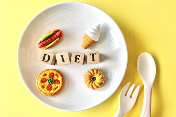 食べないダイエットになってない？「カロリー制限ダイエット」の5つの落とし穴
