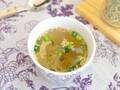 【ダイエットにも！】お湯を注ぐだけで完成！じゃこと青ネギの簡単鶏スープのレシピ