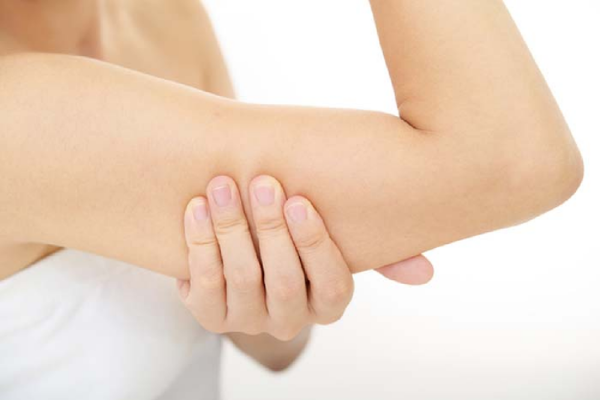 肘上のたるみを解消 後ろ姿マイナス10歳を目指そう ウーマンエキサイト 1 3