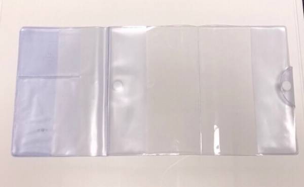 【100均】ダイソーで発見！母子手帳にもつけられる保護カバーが大活躍