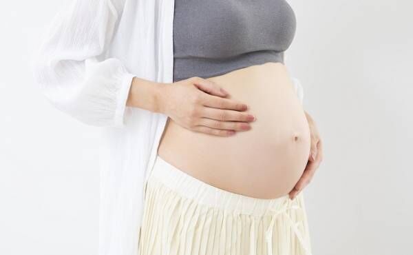 臨月の妊婦さん