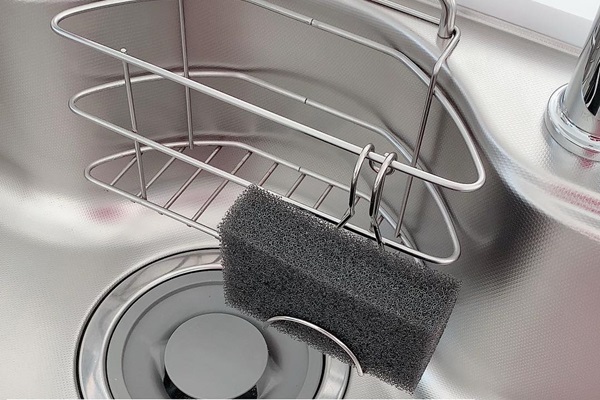キッチンシンクがスッキリ「スポンジラック」#ベビカレ100均部