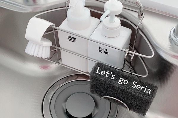 キッチンシンクがスッキリ「スポンジラック」#ベビカレ100均部