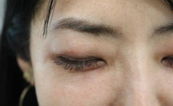 【多機能コスメ】1つで何役もこなして時短でメイク＆ポーチがスッキリ！