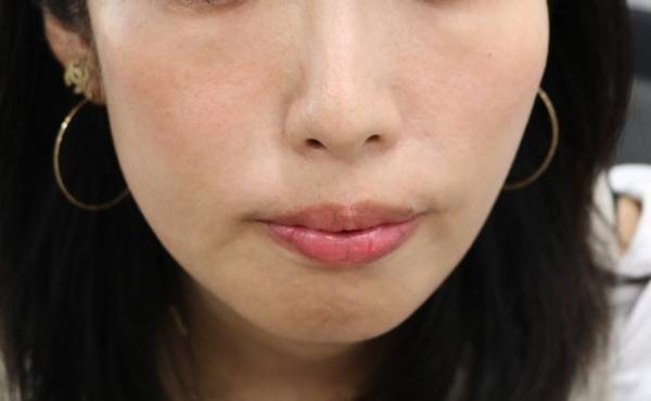 【多機能コスメ】1つで何役もこなして時短でメイク＆ポーチがスッキリ！