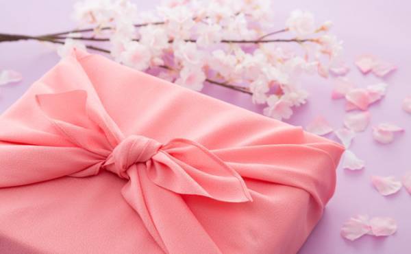 知っておきたい「出産内祝い」の常識！ 時期・予算の相場は？