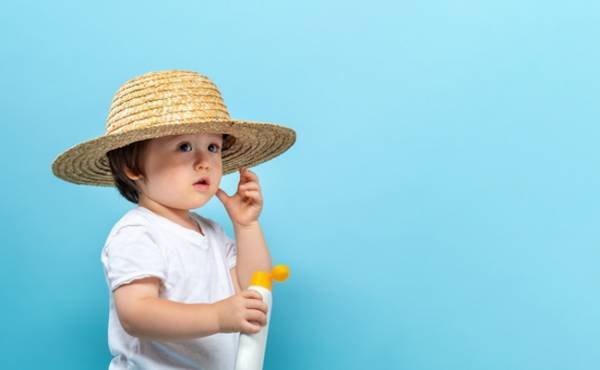 夏の強い紫外線が心配！ ママが知っておきたい赤ちゃんへの日焼け予防