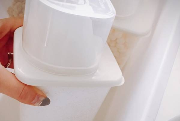 【ダイソー】グラノーラやオキシクリーン入れに超使える保存容器