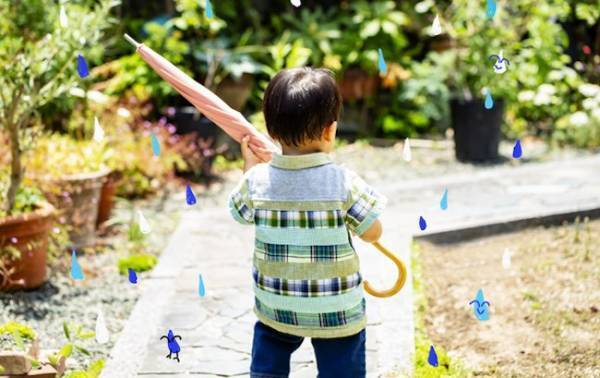 梅雨どきの悩みを解決！雨の日の赤ちゃんとのお出かけをラクにする方法【ラクに楽しく♪特集】
