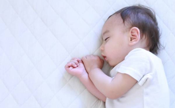 睡眠不足気味のママを応援！ 良眠へ導くお食事のコツ