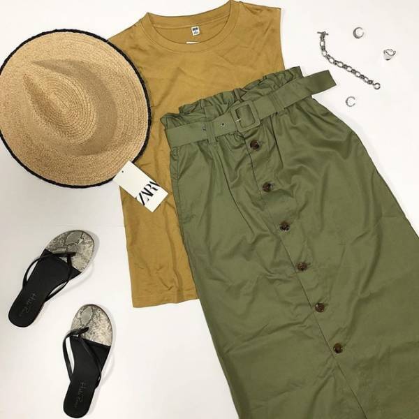 【ユニクロ】見つけたら即買い！「1000円T」のクオリティがすごい！