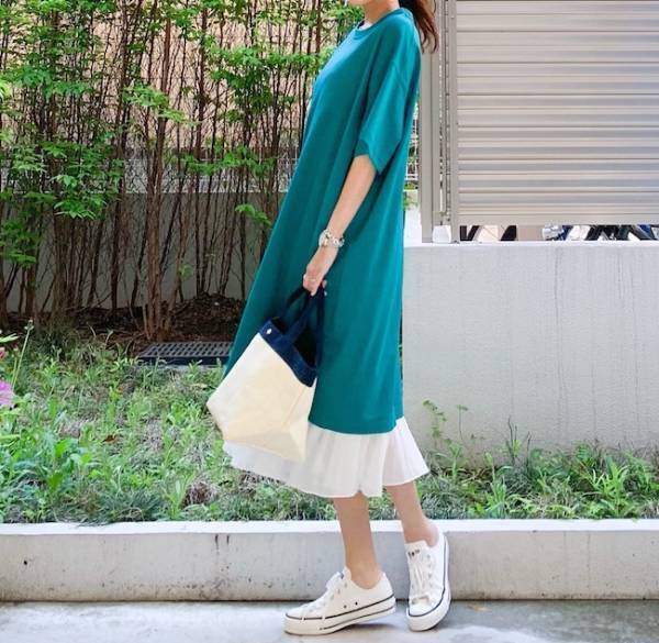 実は名品だらけ♪ユニクロの「オンラインストア限定」アイテムが使える！