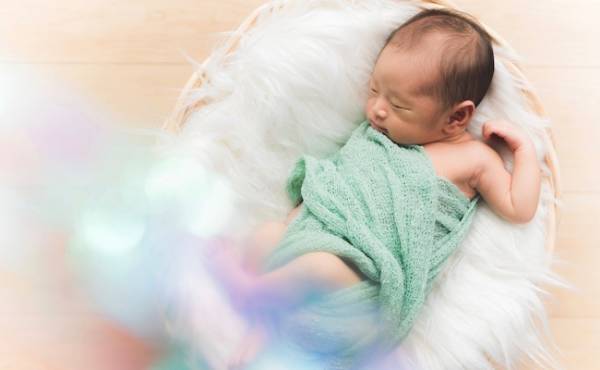 あのレトロネームが急上昇1位!?【6月生まれベビーの名づけトレンド】