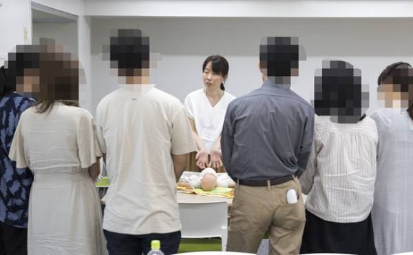 子どもを育てられないママと授からなかった夫婦の出会い【特別養子縁組】