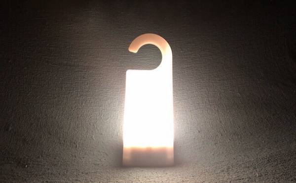 無印良品の「LED持ち運びできるあかり」が赤ちゃんのお世話に大活躍！