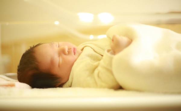 え…？！想定外！無痛分娩でラクラク出産のはずがトラブル続出【体験談】