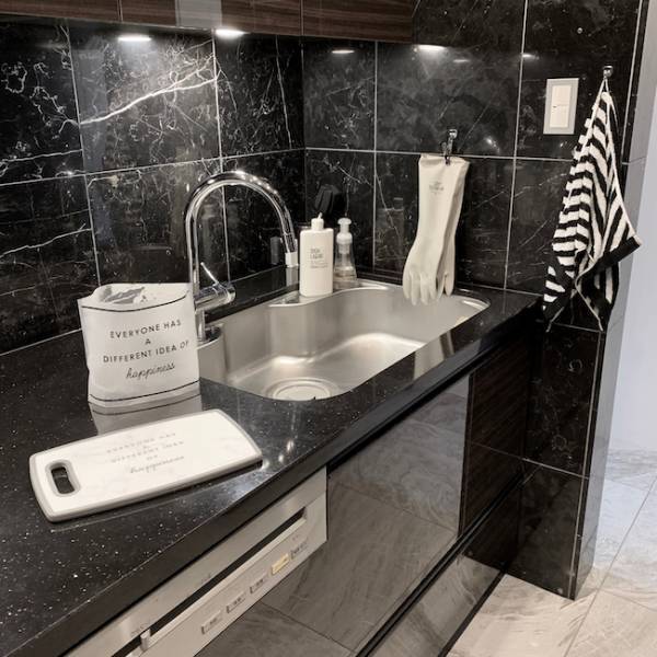 【3COINS】新作！「大理石柄」のキッチン＆収納アイテムが話題♪