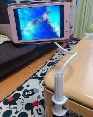 タブレットホルダー