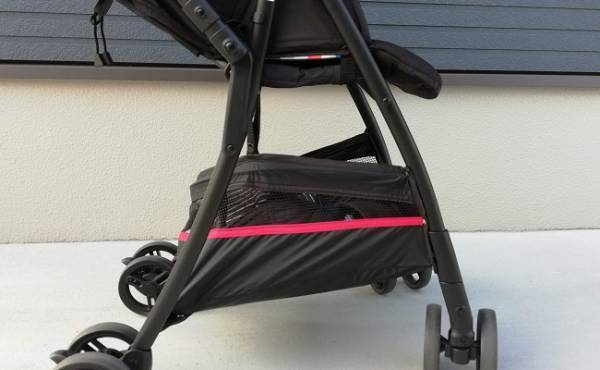 買って大正解だったベビーカー！A型なのに3.9kgと驚きの軽さ♪